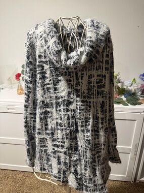 Rouge Black & White Textured Cowl Neck Sweater